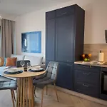 Apartment Urban Global Skyline - 23rd Floor No 17 - Free Garage Katowice