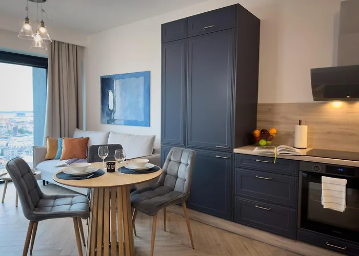 Apartmán Urban Global Skyline, 23rd Floor No 17, Free Garage, Self Check-in, No Deposit Katovice