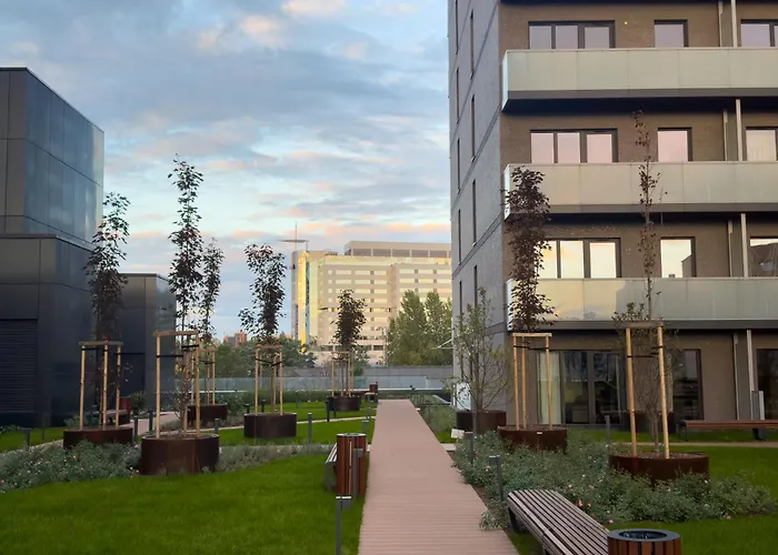 Urban Global Skyline, 23rd Floor No 17, Free Garage, Self Check-in, No Deposit * Katovice